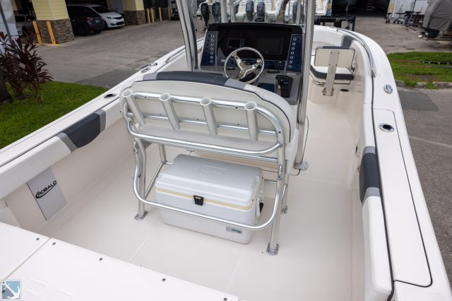 Pre-Owned 2020  powered Robalo Boat for sale